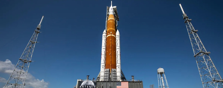 a picture of a rocket