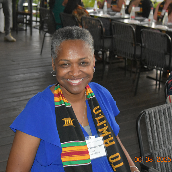 Dr. Valarie Thomas