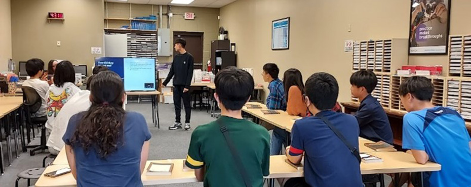 Book discussion during the course